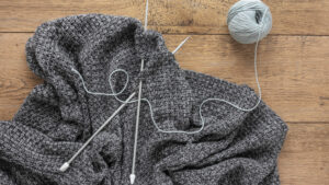 Rabattre les mailles au tricot - Plateforme Sia